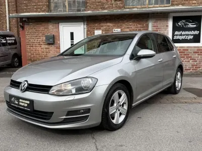 Gebraucht VW Golf VII Comfortline 105 PS (77 kW) 2013 Grau Limousine
