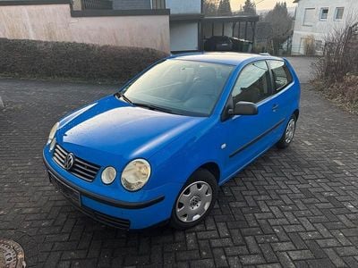Blau Gebraucht 2003 VW Polo Kleinwagen | 2.347 € (Guter Preis)