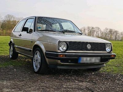 Usata VW Golf II 90 CV (66 kW) 1987 Argento Utilitaria