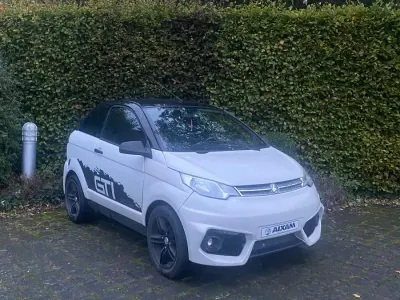 Używany Aixam Coupe GTI 2015 Andere farben Hatchback