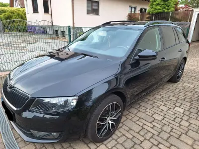 Gebraucht Skoda Octavia Style 179 PS (131 kW) 2017 Schwarz Kombi