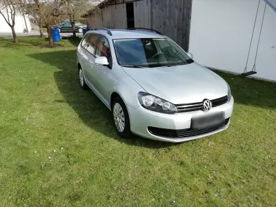 Gebraucht VW Golf VII 105 PS (77 kW) 2013 Silber Kombi