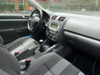 Gebraucht VW Golf V United 80 PS (58 kW) 2008 Grau Kleinwagen