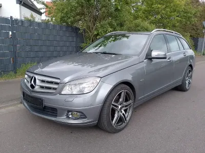 Gebraucht Mercedes C350 Elegance 224 PS (164 kW) 2009 Grau Kombi