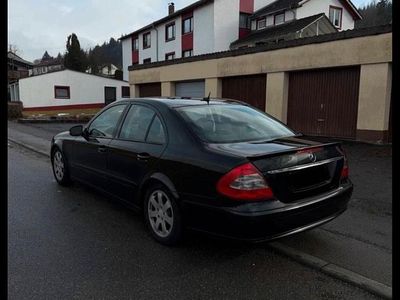 Usata Mercedes E200 184 CV (135 kW) 2009 Nero Berlina