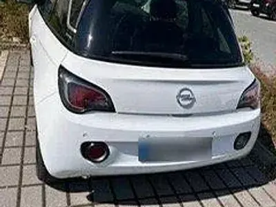 Gebraucht Opel Adam Slam 87 PS (63 kW) 2013 Weiß Kleinwagen
