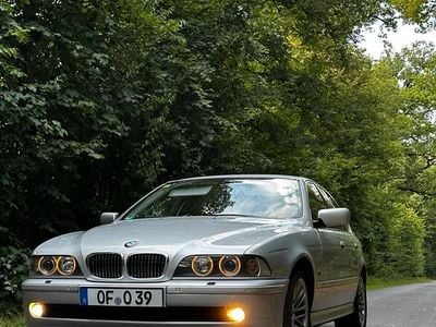 Silber Gebraucht 2002 BMW 525 Limousine | 5.000 € (Fairer Preis)