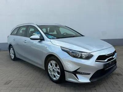 Gebraucht Kia Ceed Sportswagon Edition 7 120 PS (88 kW) 2023 Silber Kombi