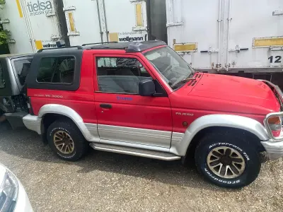 Gebraucht Mitsubishi Pajero 150 PS (110 kW) 1993 Rot SUV