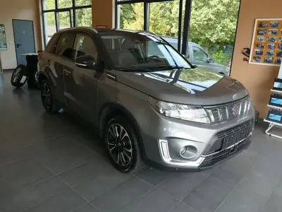 Gebraucht Suzuki Vitara Comfort 129 PS (94 kW) 2020 Grau SUV