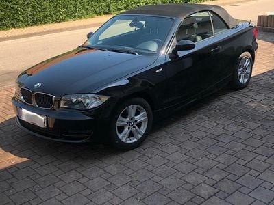 Gebraucht BMW 118 Cabriolet 143 PS (105 kW) 2010 Schwarz Cabrio