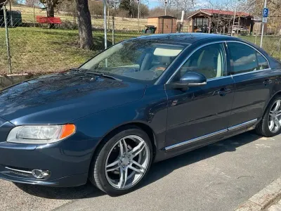 Gebraucht Volvo S80 114 PS (83 kW) 2011 Blau Limousine