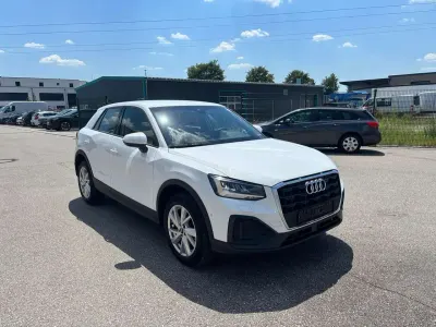 Gebraucht Audi Q2 116 PS (85 kW) 2024 Arkonaweiß SUV