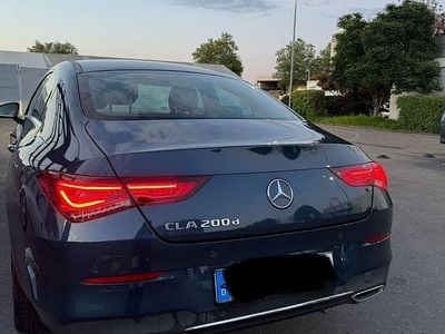 Mercedes CLA200