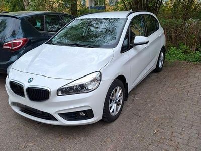 Gebraucht BMW 218 Active Tourer Advantage 150 PS (110 kW) 2017 Weiß Van / Kleinbus