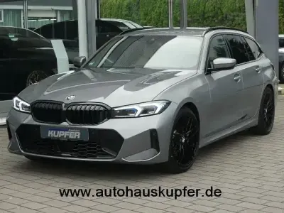 Gebraucht BMW 330 M Sport 245 PS (180 kW) 2024 Grau Limousine