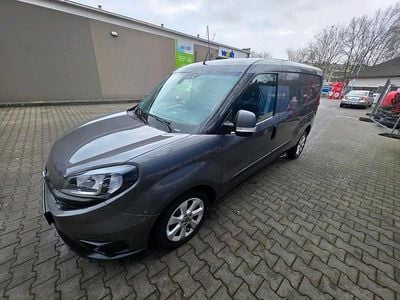Gebraucht Fiat Doblò 120 PS (88 kW) 2022 Grau Van / Kleinbus