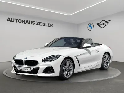 Gebraucht BMW Z4 Sport Line 197 PS (144 kW) 2025 Alpinweiß uni Cabrio