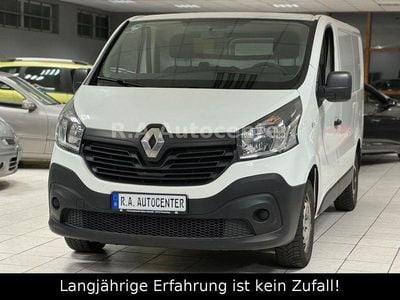 Second-hand Renault Trafic Komfort 120 CP (88 kW) 2017 Alb Monovolum