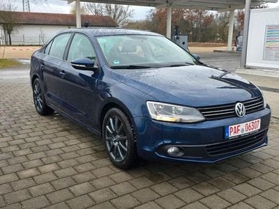 Gebraucht VW Jetta Comfortline 105 PS (77 kW) 2012 Other Limousine