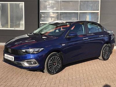 Neu Fiat Tipo Urban 131 PS (96 kW) 2026 Blau Limousine