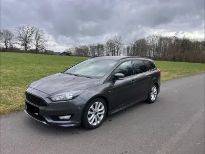 Gebraucht Ford Focus ST-Line 140 PS (102 kW) 2018 Grau Kombi