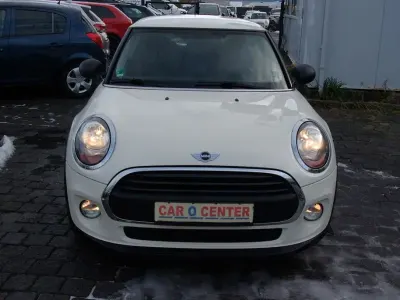 Begagnad Mini ONE 75 HK (55 kW) 2016 Vit Halvkombi