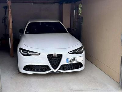 Usata Alfa Romeo Giulia Veloce 280 CV (205 kW) 2024 Blu Berlina