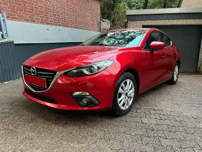 Gebraucht Mazda 3 150 PS (110 kW) 2015 Rot Limousine