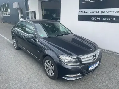 Gebraucht Mercedes C180 156 PS (114 kW) 2012 Schwarz Limousine