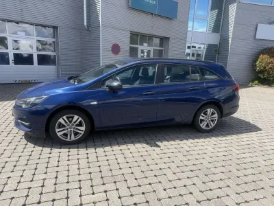 Gebraucht Opel Astra Edition 105 PS (77 kW) 2021 Nautic blau Kombi