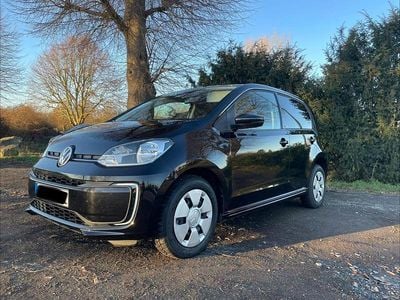 Schwarz Gebraucht 2021 VW e-up! Kleinwagen | 10.500 € (Superpreis)