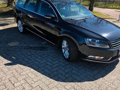 Gebraucht VW Passat 140 PS (102 kW) 2011 Schwarz Kombi