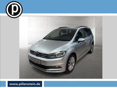 Silber Gebraucht 2021 VW Touran Highline Van / Kleinbus | 24.402 € (Superpreis)