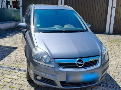 Gebraucht Opel Zafira 140 PS (102 kW) 2006 Silber Van / Kleinbus