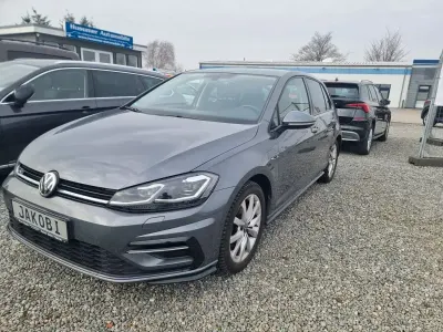 Gebraucht VW Golf VII Highline 150 PS (110 kW) 2019 Grau Limousine