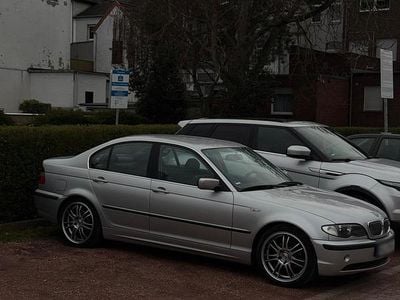 Gebraucht BMW 320 170 PS (125 kW) 2002 Grau Limousine