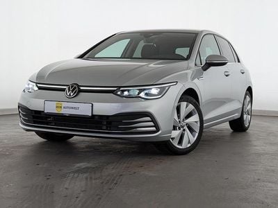 Gebraucht VW Golf VIII Style 190 PS (139 kW) 2023 Silber Limousine