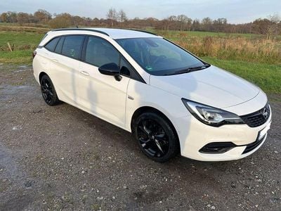 Weiß Gebraucht 2021 Opel Astra Ultimate Kombi | 15.100 € (Fairer Preis)