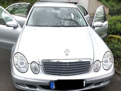 gebraucht Mercedes E200 (W211) LPG und Sportpacket
