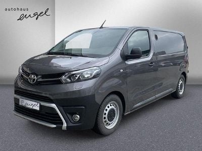 Begagnad Toyota Proace 116 HK (85 kW) 2019 Grå Minibuss