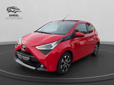 Gebraucht Toyota Aygo X-wave 69 PS (50 kW) 2021 Rot Kleinwagen