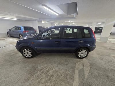 Blau Gebraucht 2007 Ford Fusion Kleinwagen | 2.500 € (Fairer Preis)