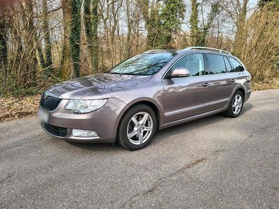 Gebraucht Skoda Superb 160 PS (117 kW) 2011 Violet Kombi