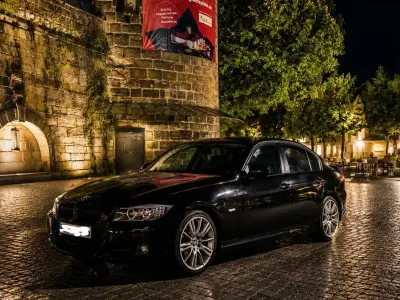 Gebraucht BMW 318 143 PS (105 kW) 2009 Schwarz Limousine