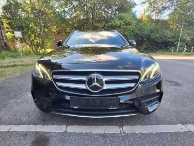 Gebraucht Mercedes E350 AMG line 258 PS (189 kW) 2017 Schwarz Kombi