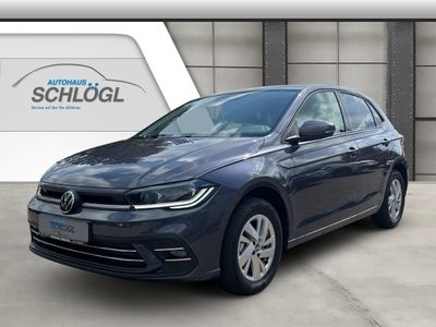 Gebraucht VW Polo Style 95 PS (69 kW) 2024 Rauchgrau metallic Kleinwagen