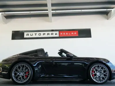 Gebraucht Porsche 992 450 PS (330 kW) 2026 Schwarz Cabrio