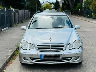 Gebraucht Mercedes C220 150 PS (110 kW) 2006 Silber Kombi