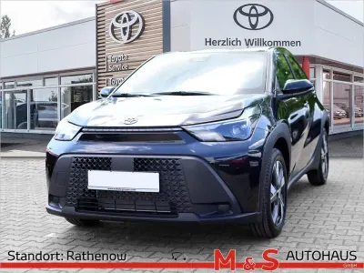 Neu Toyota Aygo X Active 116 PS (85 kW) 2026 Schwarz SUV